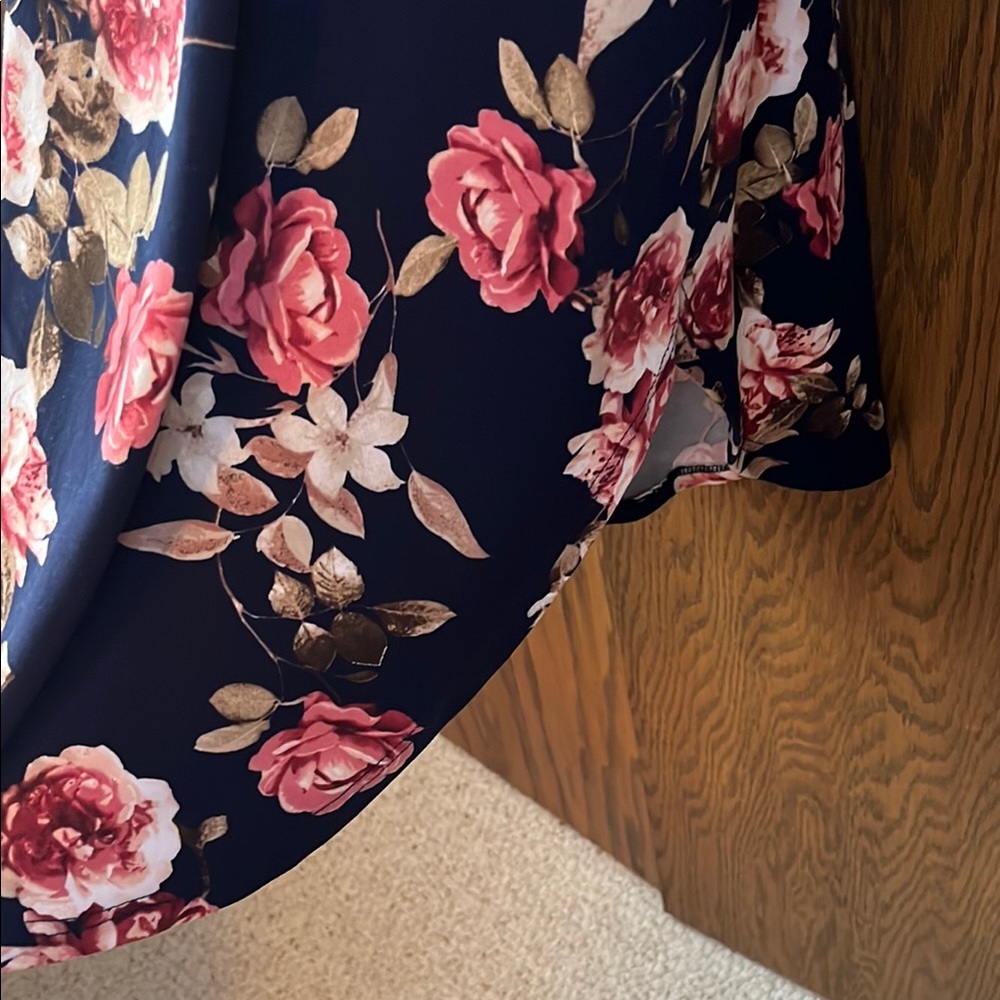 Honeyme Floral Midi Dress - Picture 5 of 8